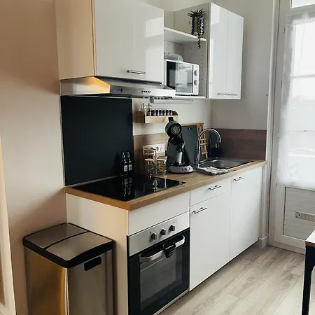 Au Logis Briand - 3 - Batiment Historique * Chatellerault